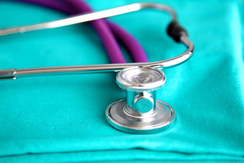 精密儀器與檢測設(shè)備 萬能材料試驗機(jī)、鹽霧試驗機(jī)、污點卡、照明放大鏡及敷貼器的廠家概覽